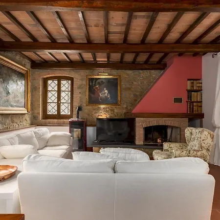 Villa Binetti 7, Emma *
