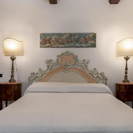 Binetti 7, Emma Villa San Gimignano
